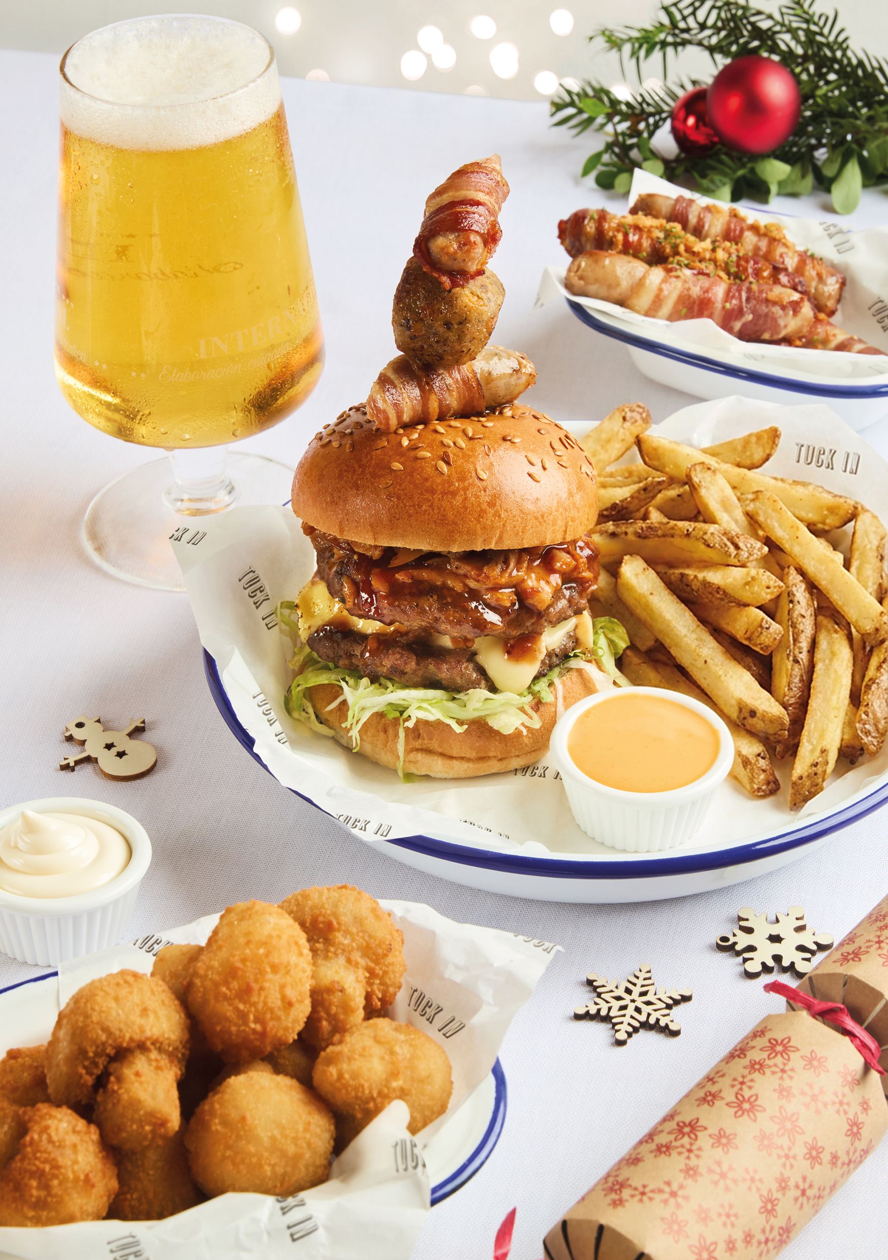 Festive Lunch & Dinner at The Hollow Tree in Bristol